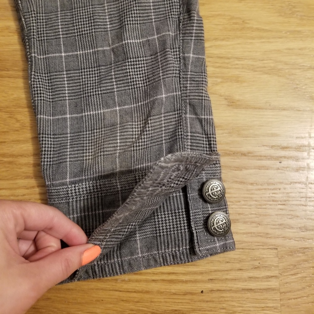 Plaid Capris - Picture 4 of 4